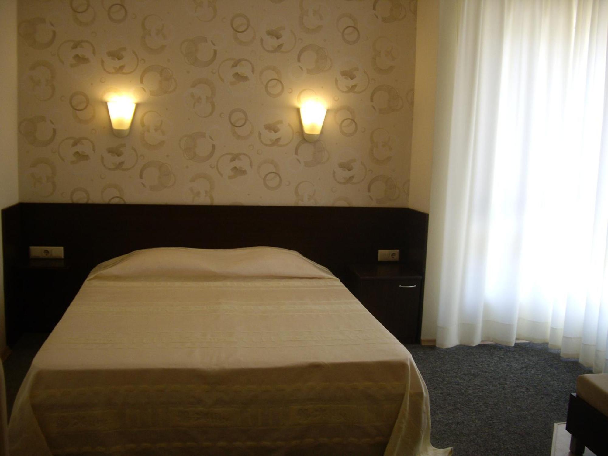 Hotel Avramov Vidin Kamer foto